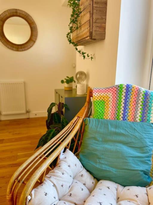 Modern Chic Summer Holiday Retreat. New Quay エクステリア 写真